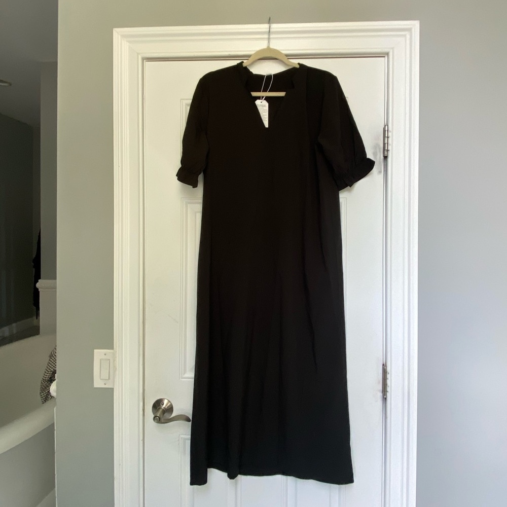 Capatee Black Maxi Shift Dress L